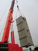 珠海天然氣液化項(xiàng)目冷箱、吸收塔設(shè)備安裝工程